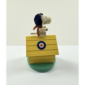 Peanuts 1968 Snoopy WWI Ace Doghouse Wooden Music Box Schmid Brothers Japan 8"